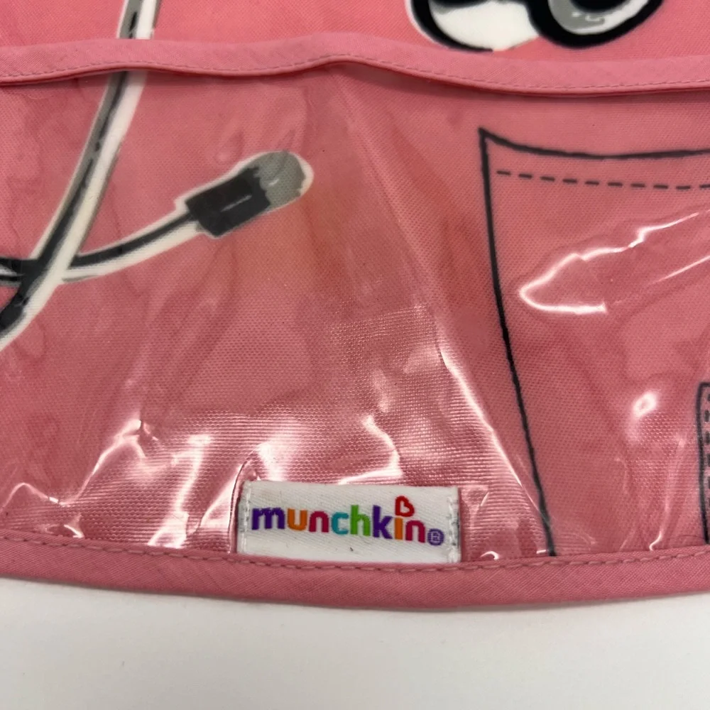 Munchkin Occupations Pink Nurse/Doctor Crumb Catching Bib